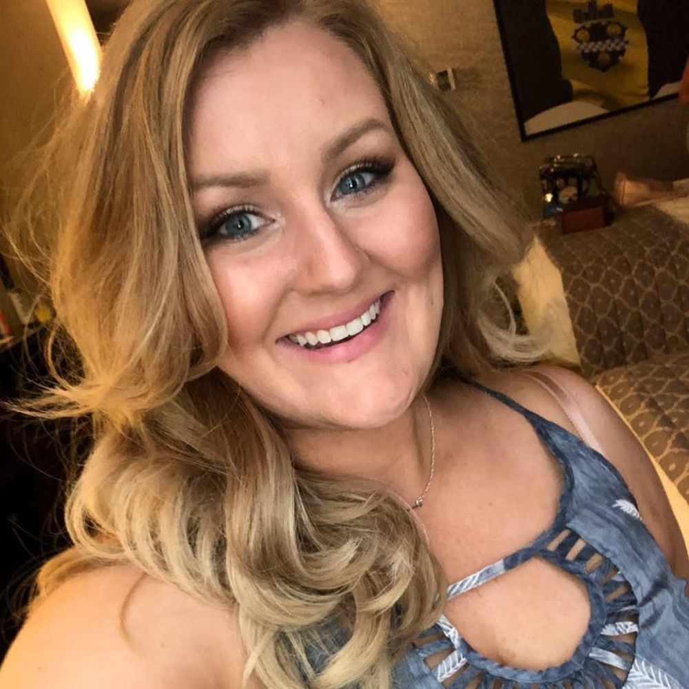 Meet your Posher, Korena